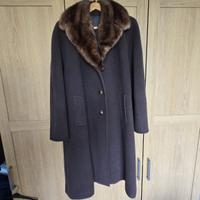 cappotto con collo di visone maschio