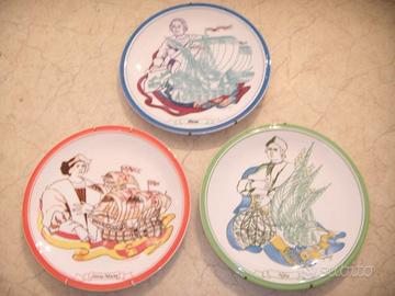 Piatti decorativi firmati