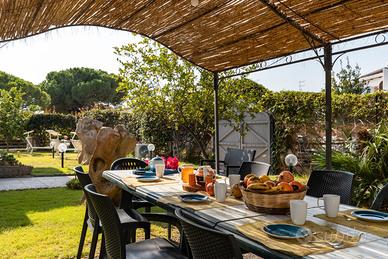 Sul mare villa per gruppi numerosi 11/16 pax