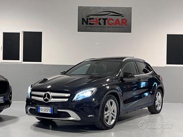 Mercedes-Benz GLA 220 d Premium 4Matic GANCIO TRAI