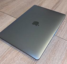 MacBook Pro 13”