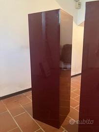 pensili rosso bordeaux