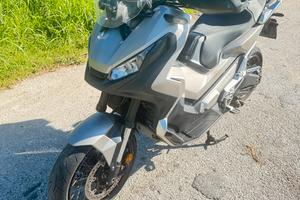 Xadv Honda