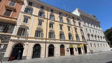 Appartamento di 147 m² con 5 locali a Roma
