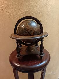 mappamondo astrolabio vintage 