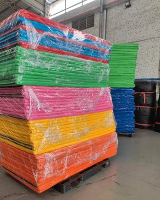 Materassino spugna e pvc ginnico sportivo