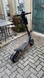 Monopattino kukirin g2