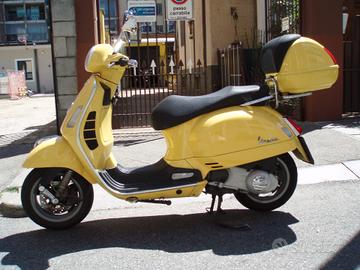 Vespa GTS 250