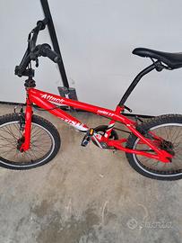 bicicletta bmx 