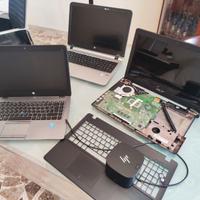 3 Notebook non funzionanti pezzi di ricambio