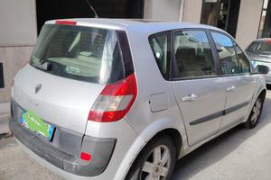 Renault Scénic 1500 dCi 105CV