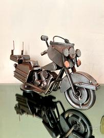Moto Artigianale in Metallo – Scultura Vintage 