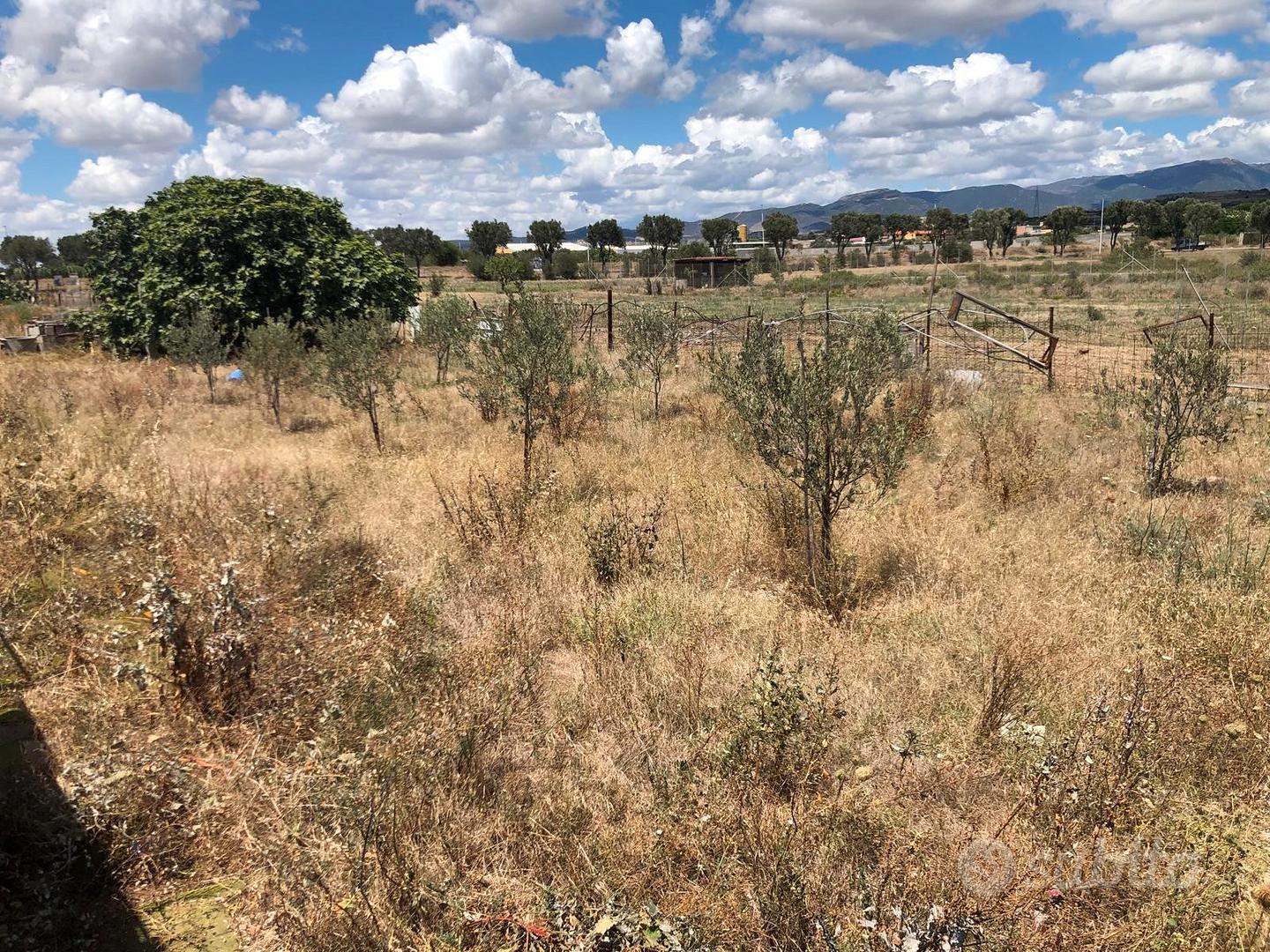 Quartu, Terreno recintato in Città mq 1200 - Vista 2