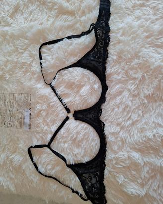 Reggiseno nuovo elegante