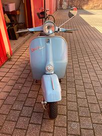 Vespa super 150