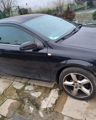opel astra gtc