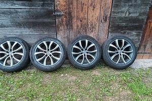 Gomme estive michelin su cerchi in lega 