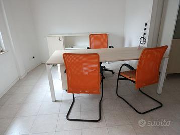 Tavolo da ufficio