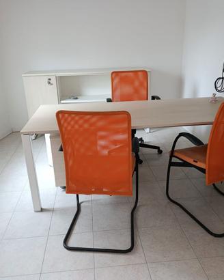 Tavolo da ufficio