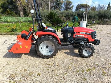 Trattore 30CV seminuovo