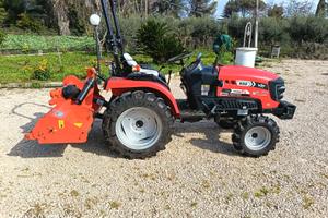 Trattore 30CV seminuovo