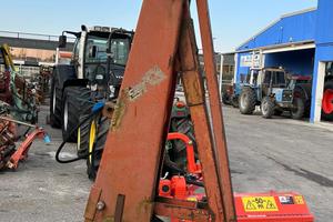 Braccio al 3 punto con gancio per sacconi