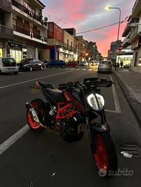 DUKE 125