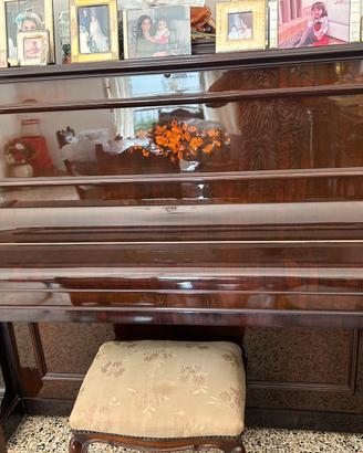 Pianoforte verticale d’epoca