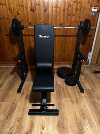 Panca piana con bilanciere e strittura