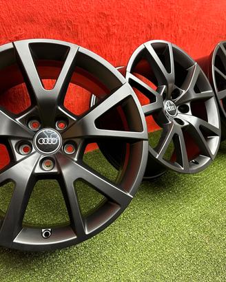 Cerchi Audi A3 A4 A5 A6 Q2 Q3 Q5 7.5x18 ET37 5x112