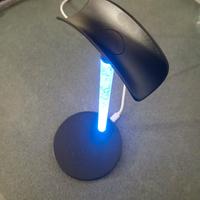 Piattaforma caricabatterie wireless luminosa