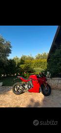 Ducati supersport 950 s