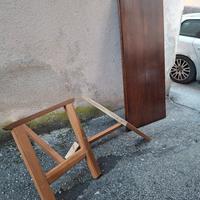 tavolo  in legno naturale 