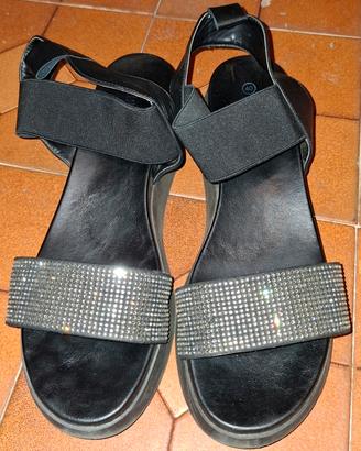 Sandalo donna Lora Ferres taglia 40