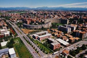 Singola a Cinisello in appartamento con balcone