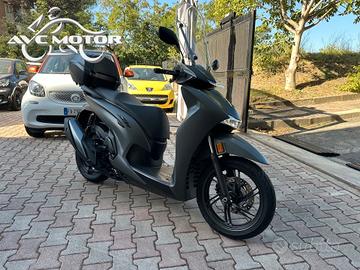 Honda SH 350 09/2025 KM.4385 UNIPRO.
