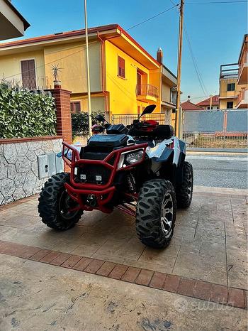 Quad POLARIS SCAMBLER 1000XP 4X4,