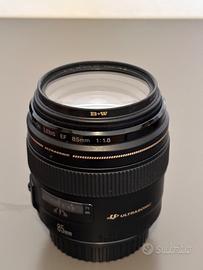 Canon ef 85 F/1.8 usm