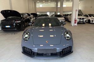 PORSCHE 911 Carrera GTS