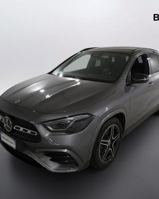 MERCEDES-BENZ GLA (H247) - GLA 200 d Auto