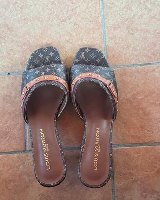 Kitten heels louis vuitton