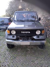 Land cruiser lj70