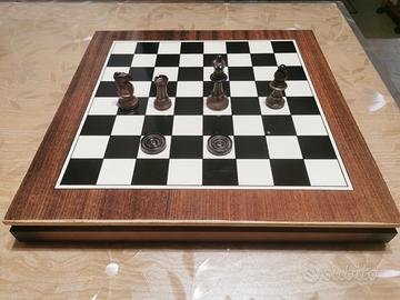 Scacchiera in legno vintage anni 60 