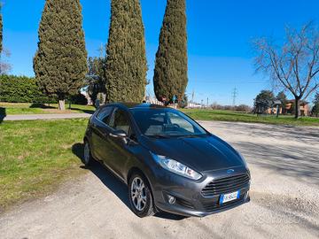 Ford Fiesta 1.4 5p. Bz.- GPL Titanium