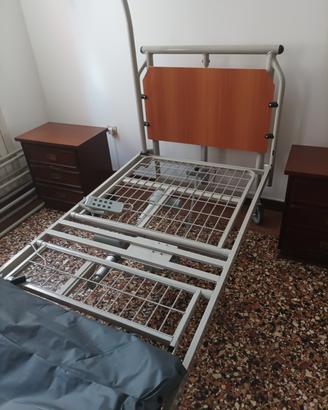 Letto elettrico per disabili 