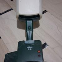 Folletto aspirapolvere e pulisci tappeti