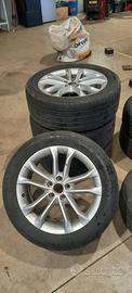 Gomme e cerchi audi Q3
