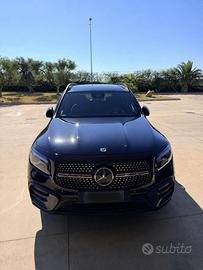 Mercedes-Benz GLB 200d 4MATIC AMG Line Premium