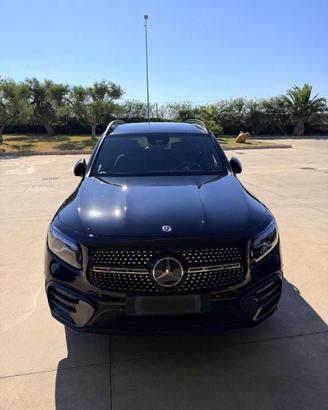 Mercedes-Benz GLB 200d 4MATIC AMG Line Premium