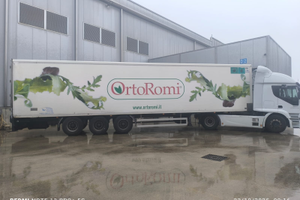 Semirimorchio Frigo Kaessbohrer 2008